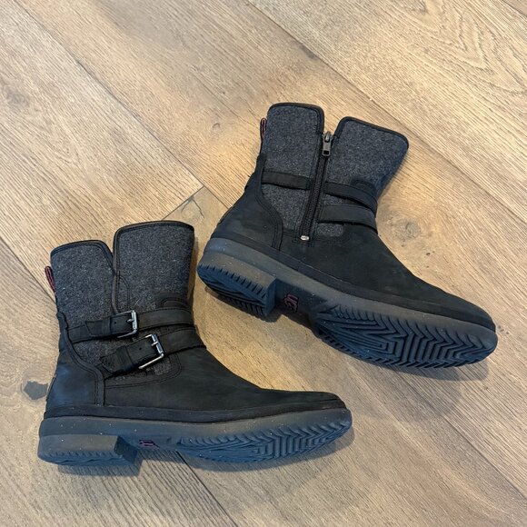 UGG Simmons Black Boot Size 7.5 - Picture 9 of 9